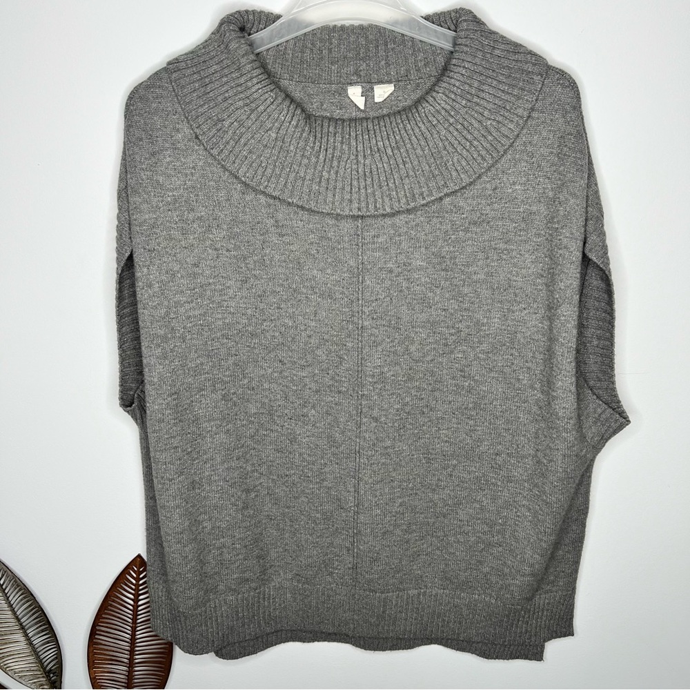 H24 Anthropologie‎ Moth Pullover Sweater